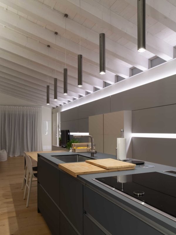 OLEV_CYLINDER_CUCINA_TRAVI_mura