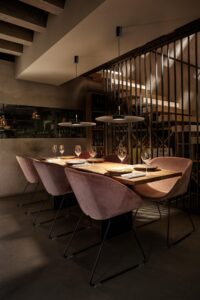 OVERFLY_PLUS_ristorante_lampada_sospensione_piatta_sottile_disco_piatto_design_LED