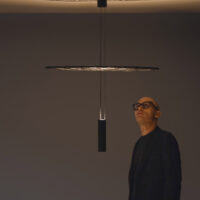 Lampada a sospensione in fibra di carbonio