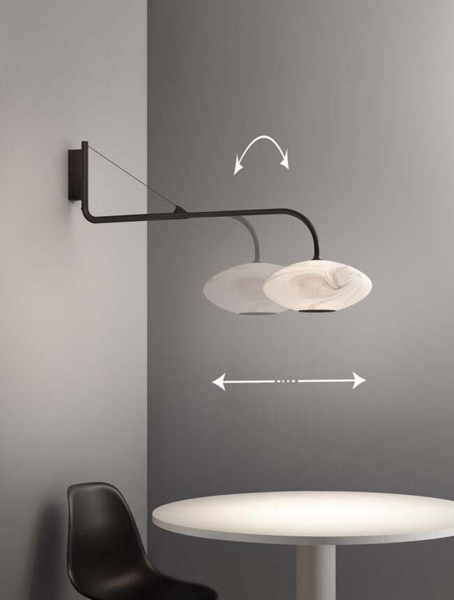 Lampada allungabile da parete fatta a mano